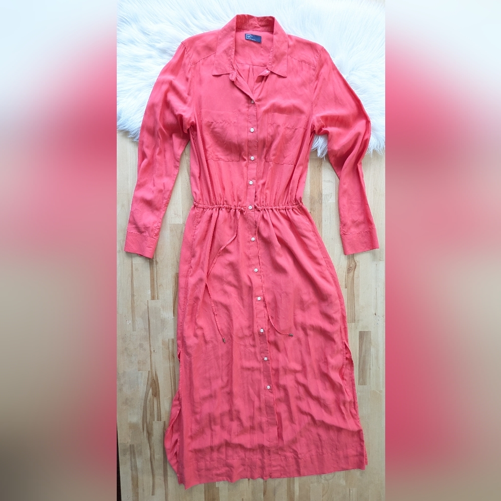 {GAP} Coral Button-Up Dress